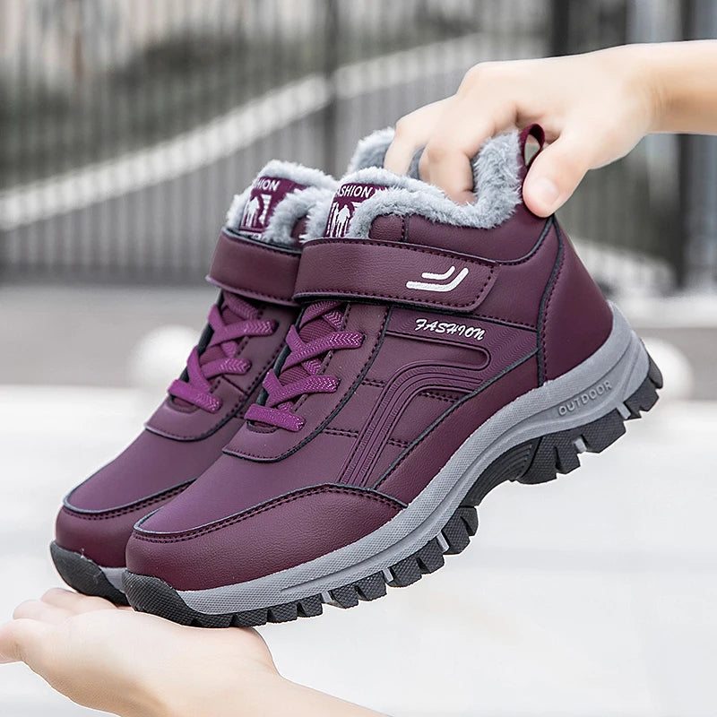 Nya vattentäta vinterstövlar för kvinnor – designermodell 2025
